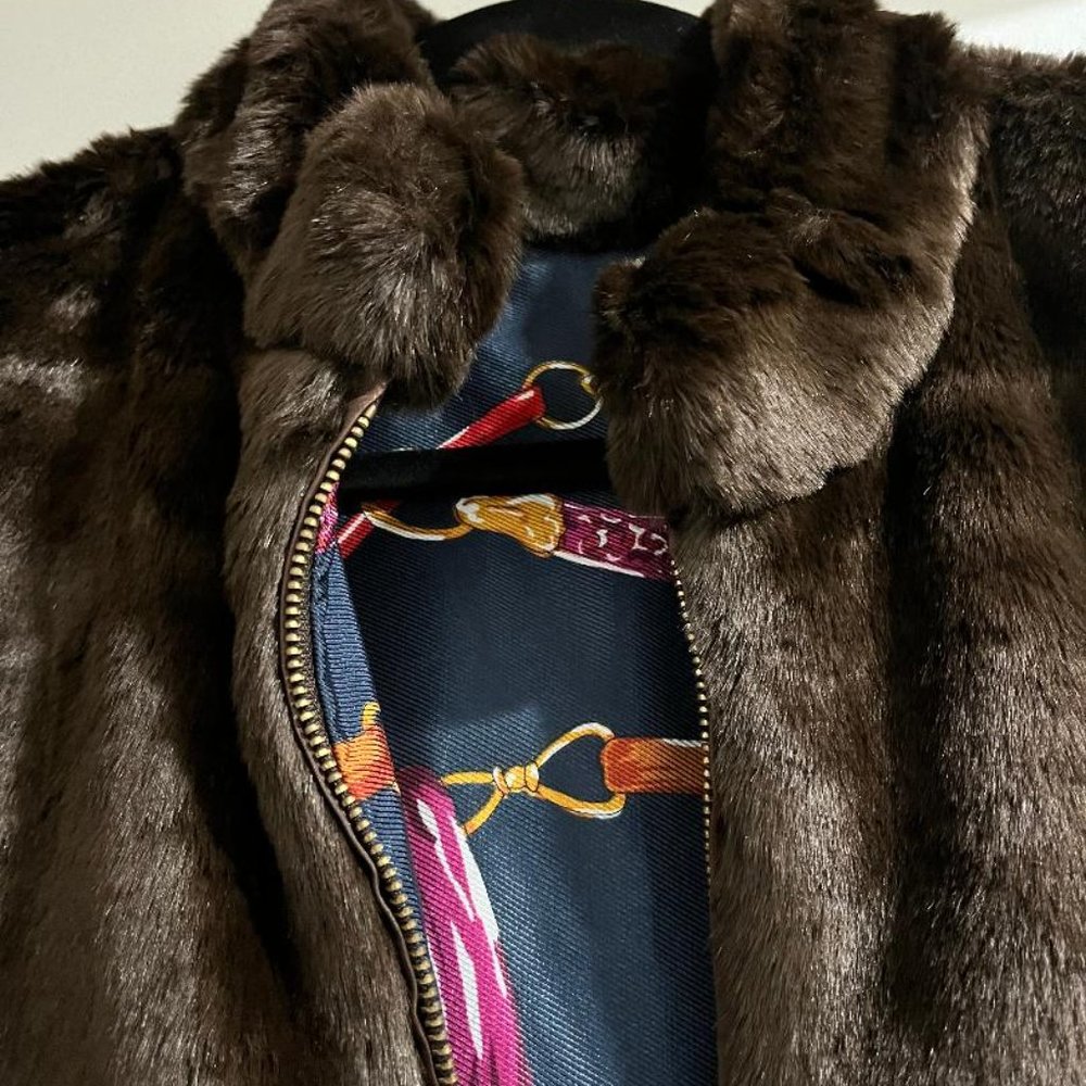 Charter Club Sz.L Chocolate Brown Faux Fur Open Front Vest